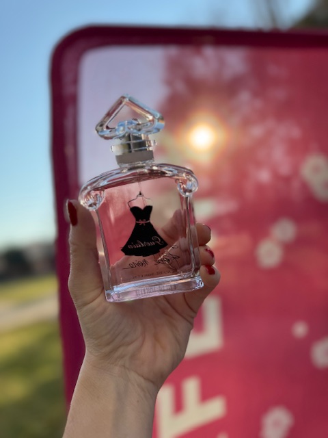 Guerlain La Petite Robe Noire toaletní voda pro ženy - Objem: 100 ml, Balení: Běžné balení