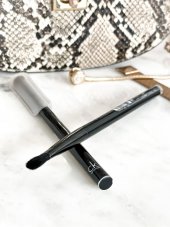 Calvin Klein Štětec na oční stíny Eyeshadow Brush, č. 2