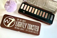 W7 Paleta očních stínů In The Buff Lightly Toasted, 12 odstínů, 15,6 g