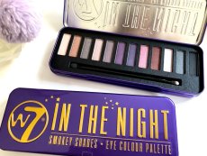 W7 Paleta očních stínů In The Night, Smokey Shades, 12 odstínů, 15,6 g