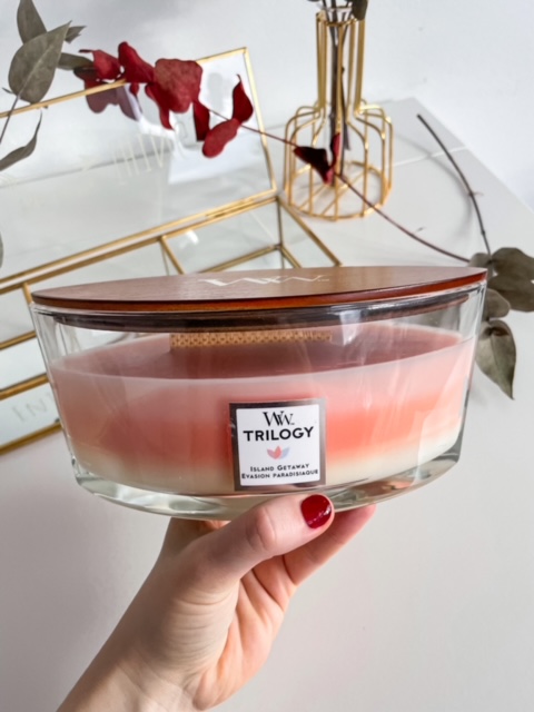 WoodWick vonná svíčka s dřevěným knotem, lodička, 453,6 g