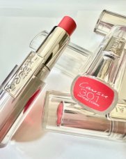 L'Oreal Rtěnka Rouge Caresse č. 301 Dating Coral, 4,5 g