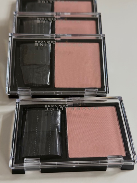 Maybelline Tvářenka se štětečkem Expertwear Blush, č. 62 Rosewood