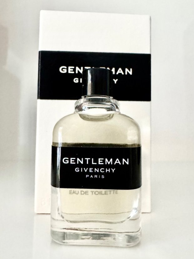 Givenchy Gentleman toaletní voda pro muže