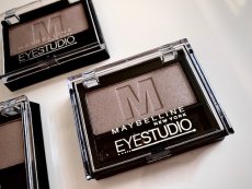 Maybelline Oční stíny Eyestudio Mono