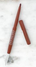 L'Oreal Konturovací automatická tužka na rty Infaillible Lip Liner, 715 Unlimited Brown