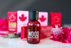 Dsquared2 Red Wood toaletní voda pro ženy, 100 ml, TESTER