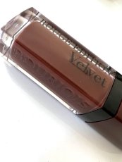 Bourjois Rouge Edition Velvet Dlouhotrvající rtěnka, 7,7 ml