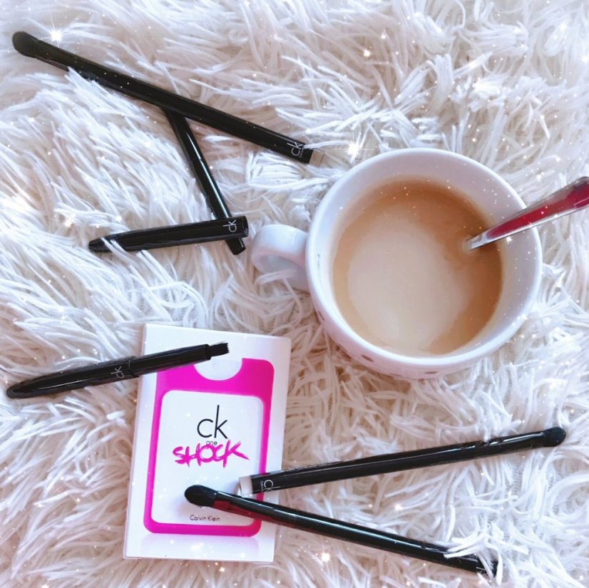Calvin Klein Štětec na oční stíny Eyeshadow Brush, č. 2