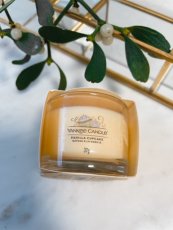 Yankee Candle Plněná votivní svíčka ve skle, 37 g