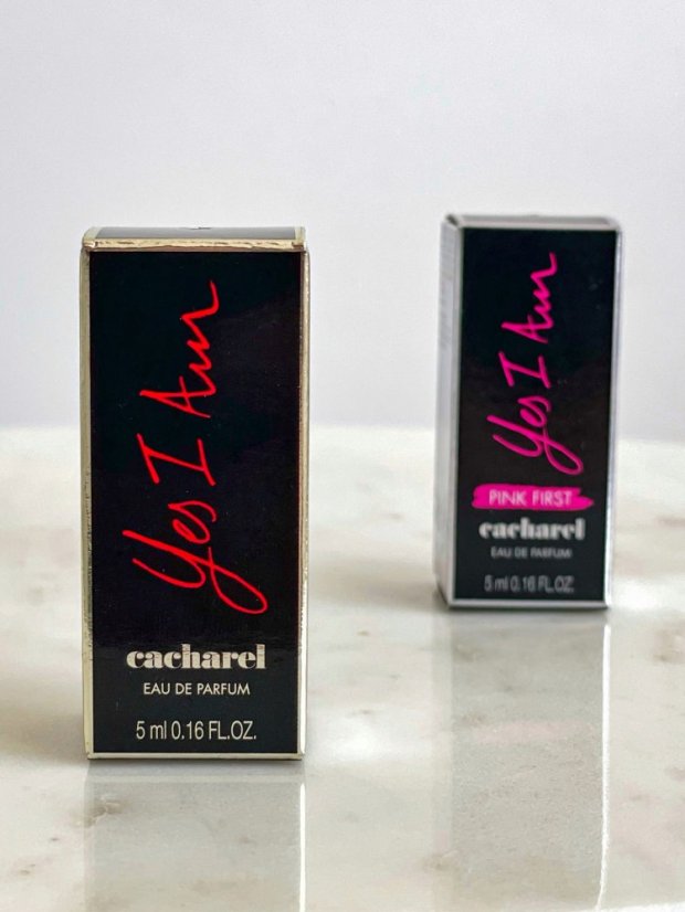 Cacharel Yes I Am parfémovaná voda pro ženy - Objem: 5 ml, Balení: Běžné balení