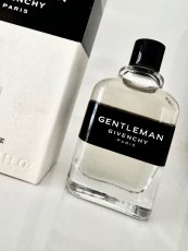 Givenchy Gentleman toaletní voda pro muže