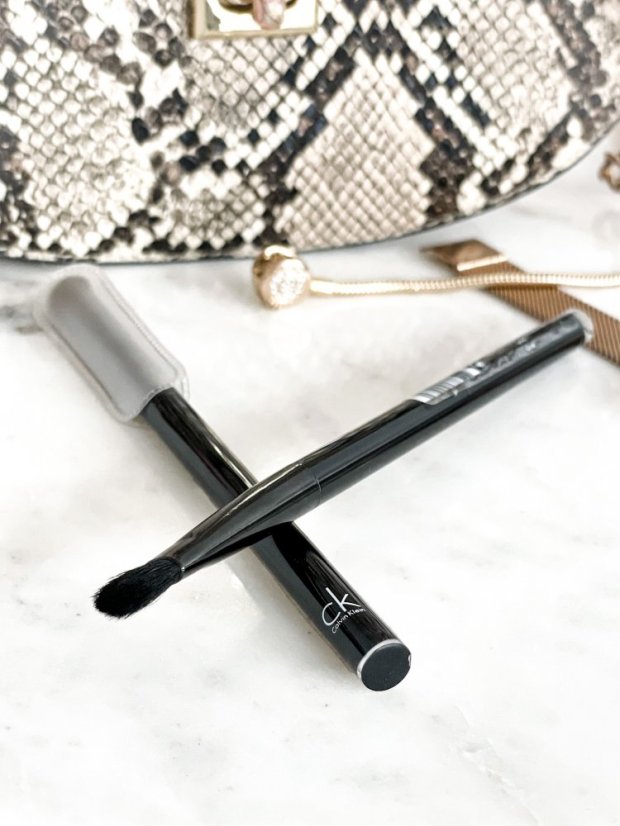 Calvin Klein Štětec na oční stíny Eyeshadow Brush, č. 2