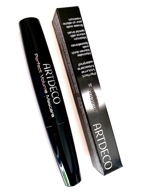 Artdeco Řasenka voděodolná Perfect Volume Mascara Waterproof, 10 ml, černá